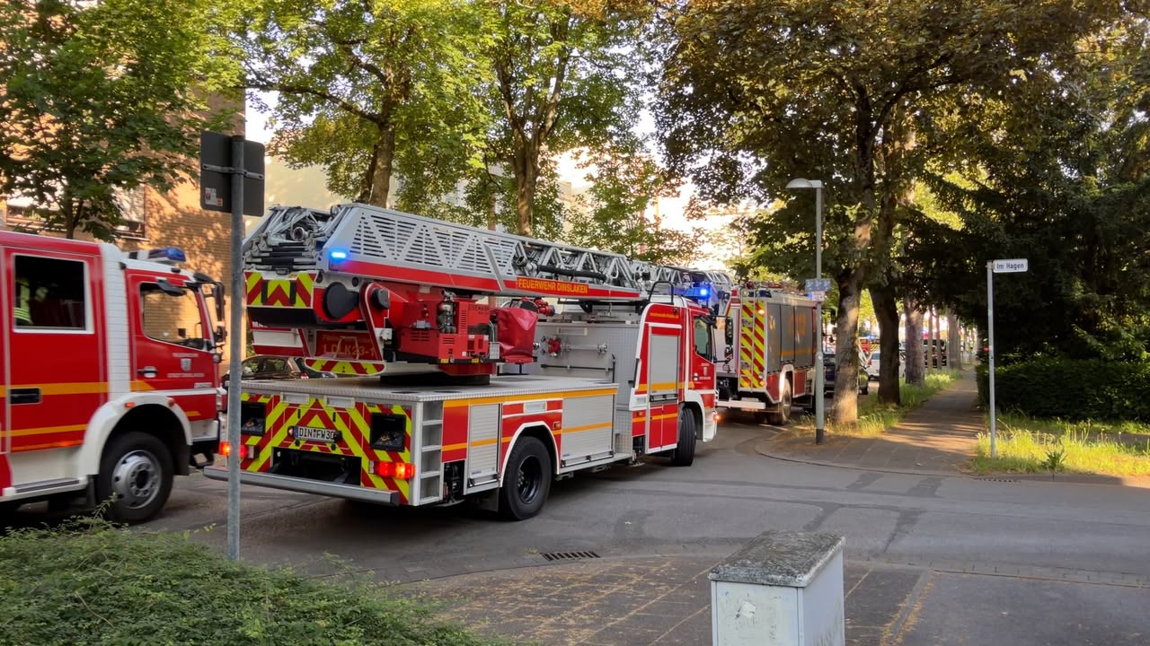 — Unfall Hagenstraße aus Sicht der Feuerwehr Dinslaken —