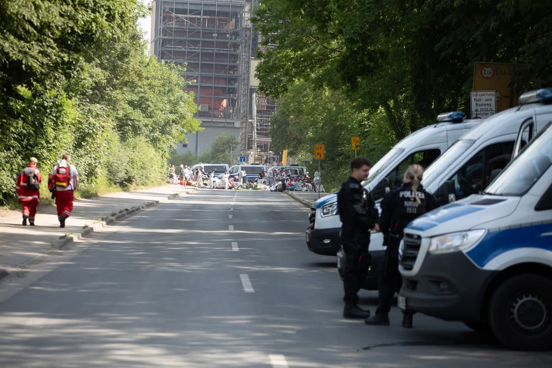 — Protestaktion am Kraftwerksstandort Voerde —